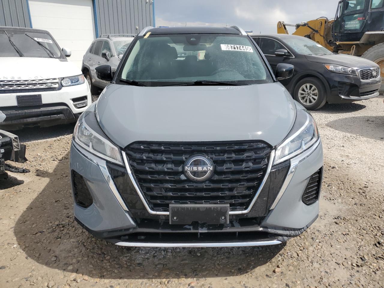 NISSAN KICKS SV