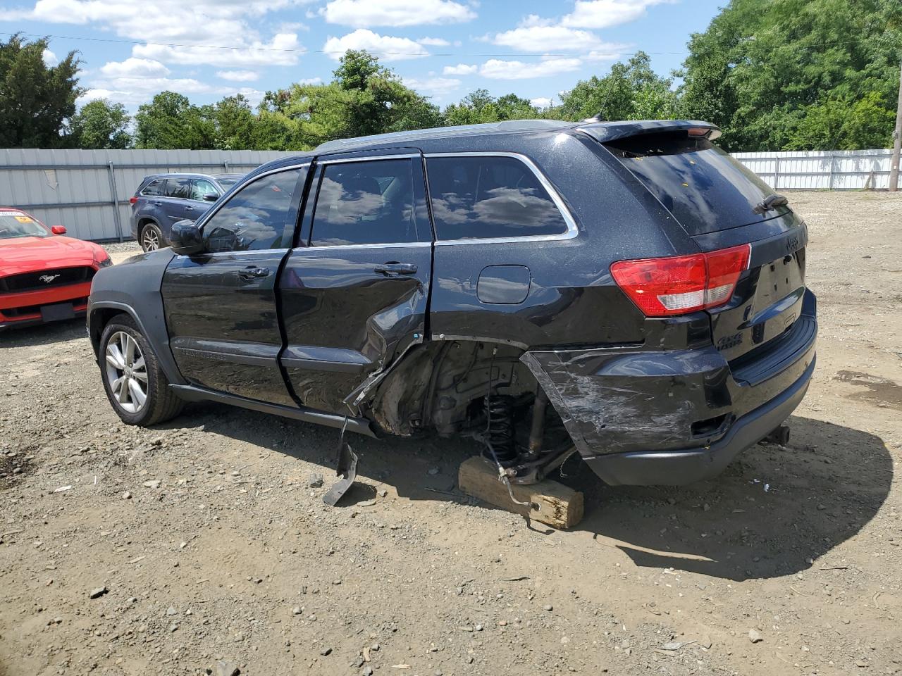 JEEP GRAND CHEROKEE LAREDO