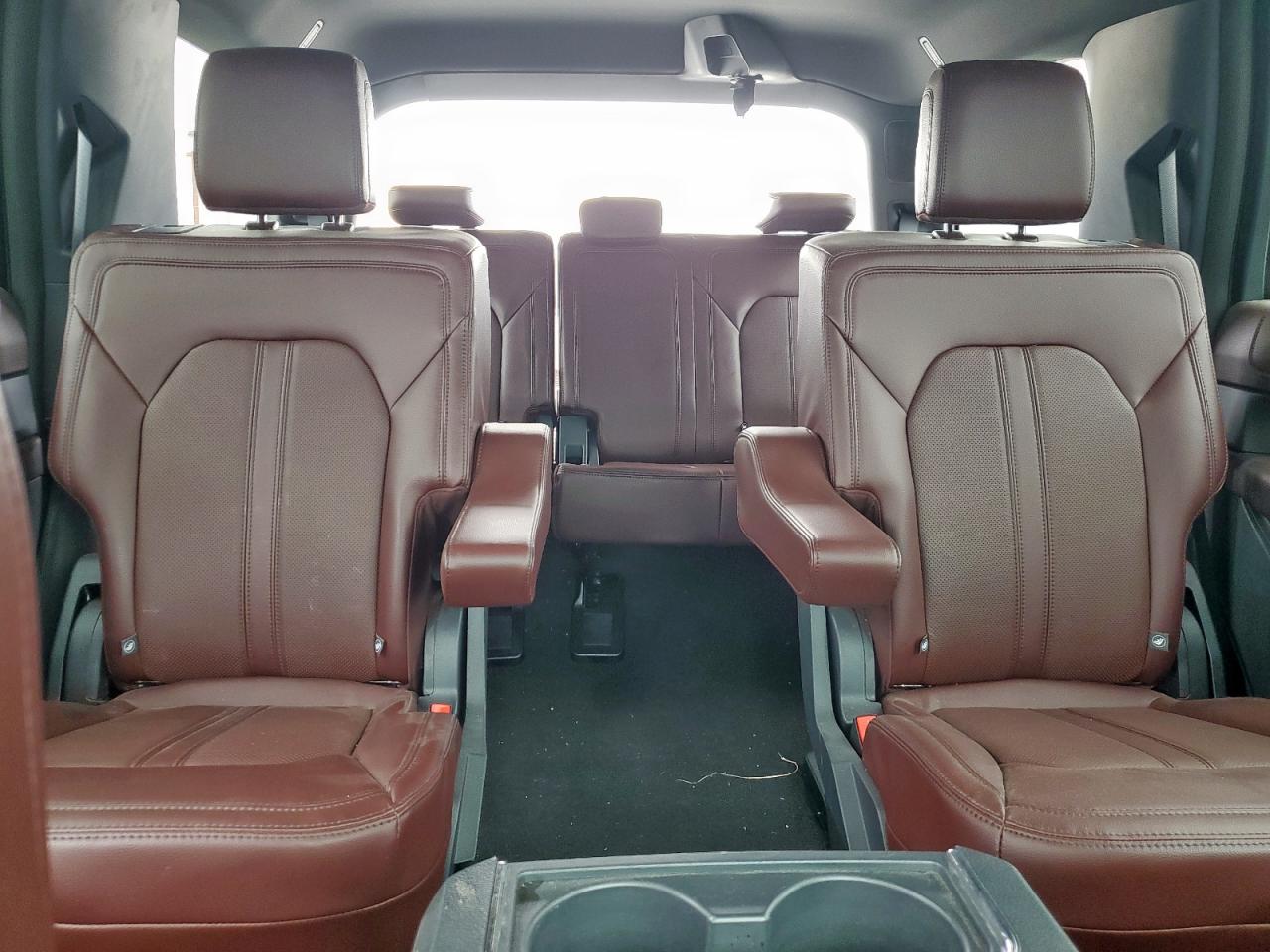 FORD EXPEDITION LIMITED