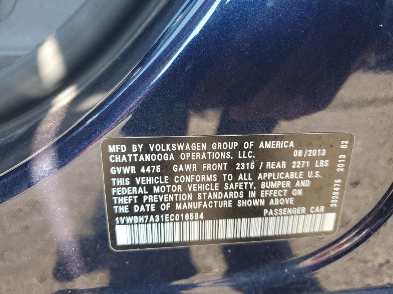 VOLKSWAGEN PASSAT SE