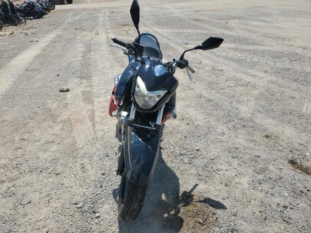 2015 SUZUKI GW250 LC6GJ55F9F1100411