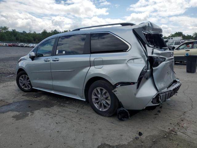 2024 TOYOTA SIENNA XLE 5TDYRKEC4RS188281