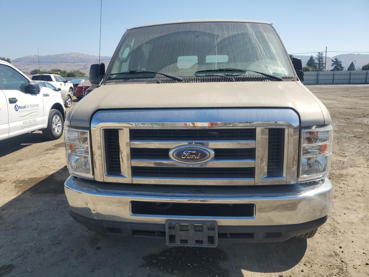 FORD ECONOLINE E350 SUPER DUTY VAN