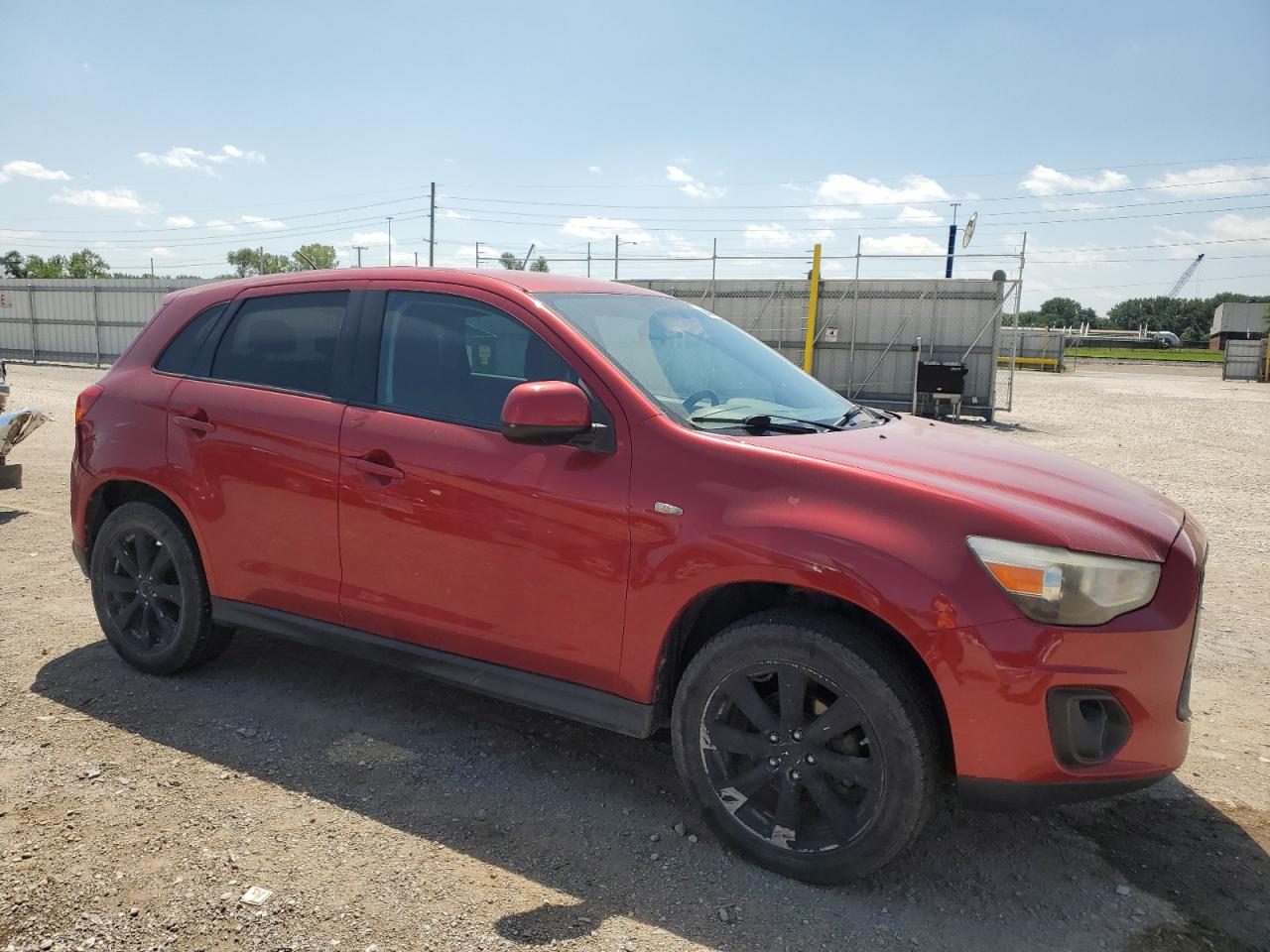 MITSUBISHI OUTLANDER ES