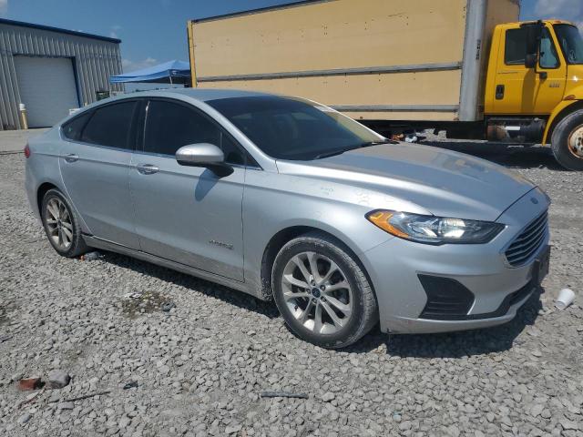 2019 FORD FUSION SE 3FA6P0LU2KR166968