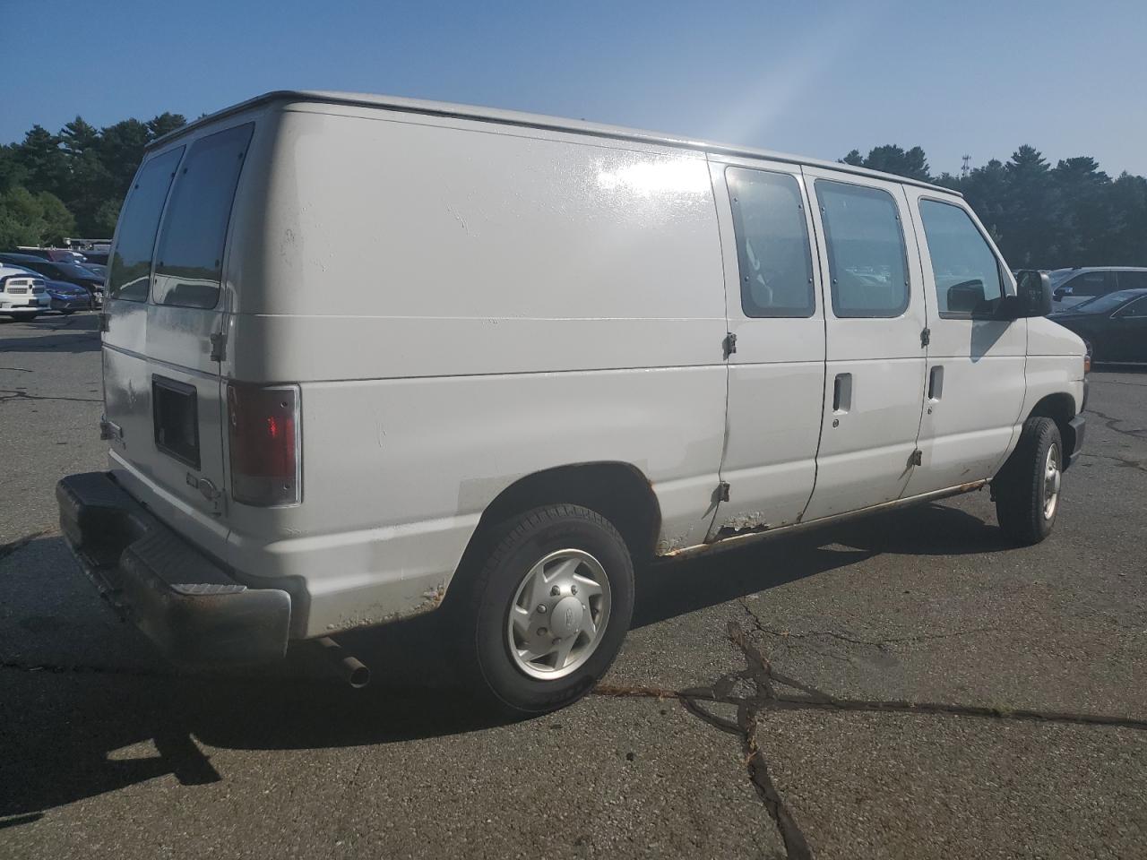 FORD ECONOLINE E150 VAN