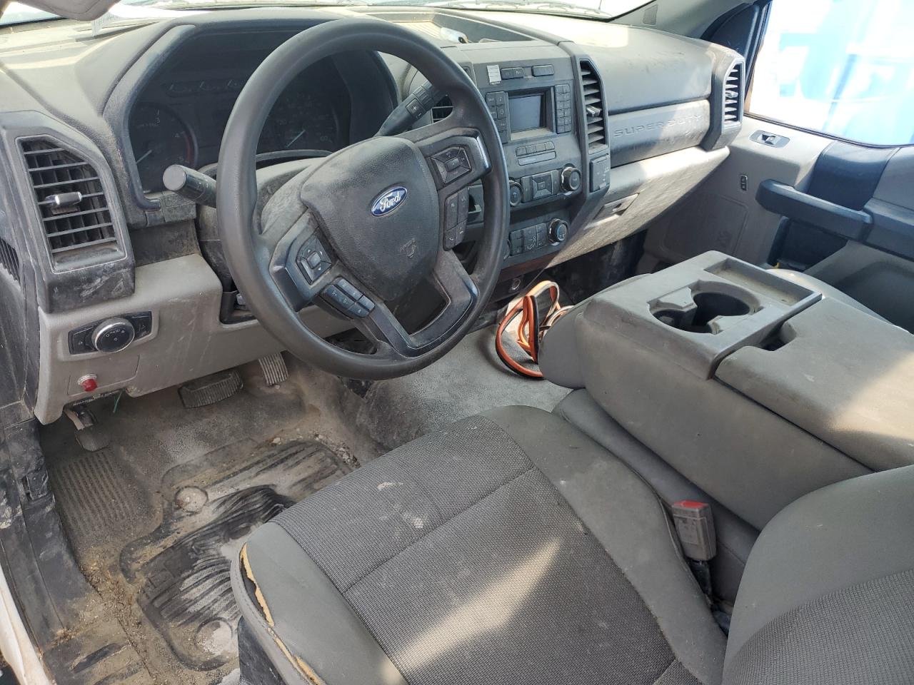 FORD F-550 SUPER DUTY