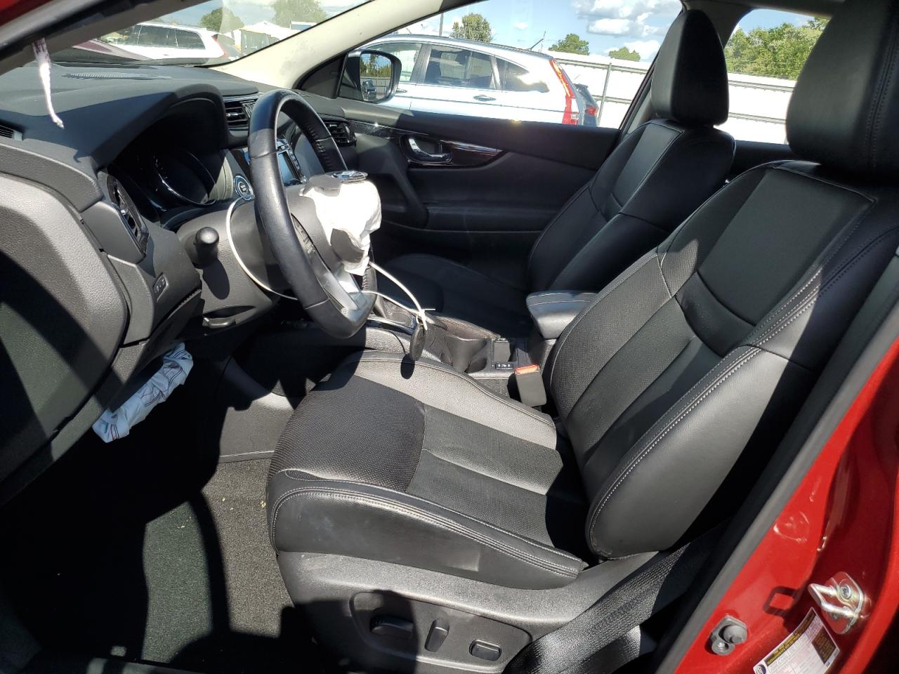 NISSAN ROGUE SPORT SL