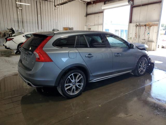 2016 VOLVO V60 CROSS YV4612HM2G1006412