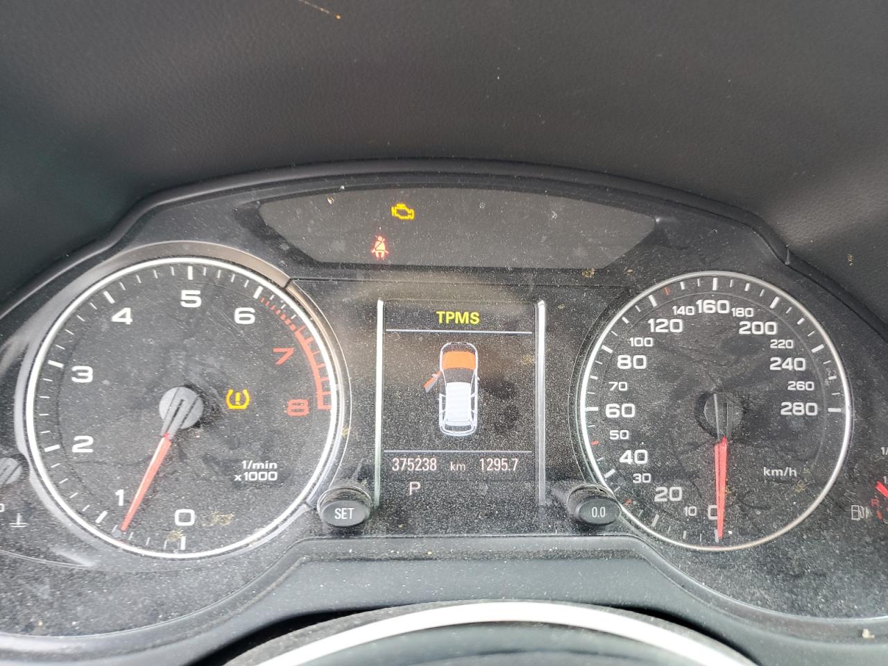 AUDI Q5 PREMIUM PLUS