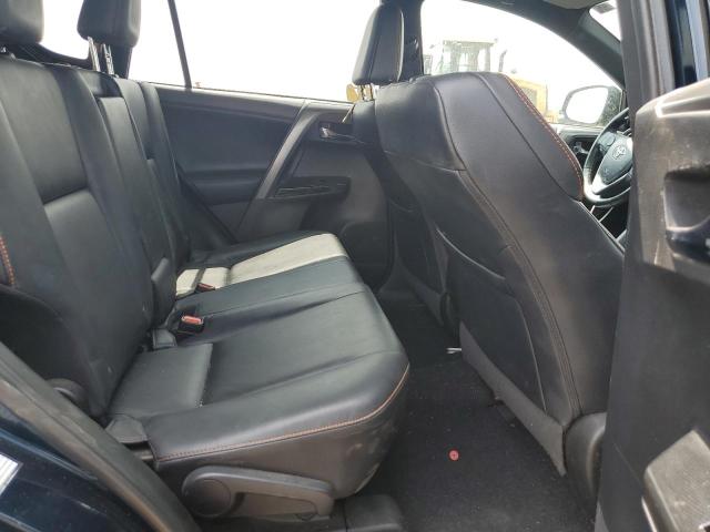 2018 TOYOTA RAV4 SE 2T3JFREV6JW740600