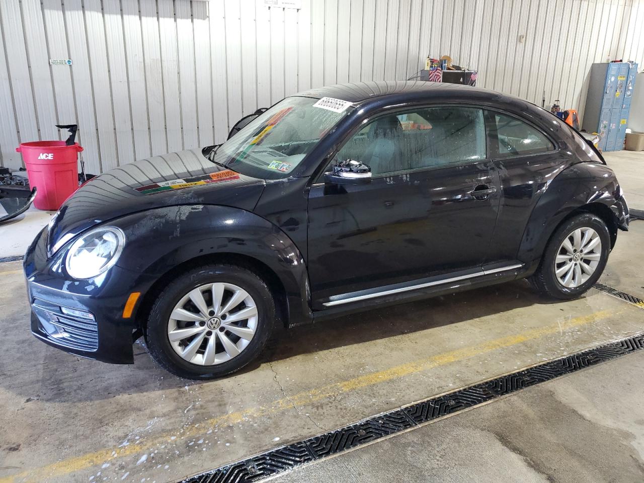 VOLKSWAGEN BEETLE S