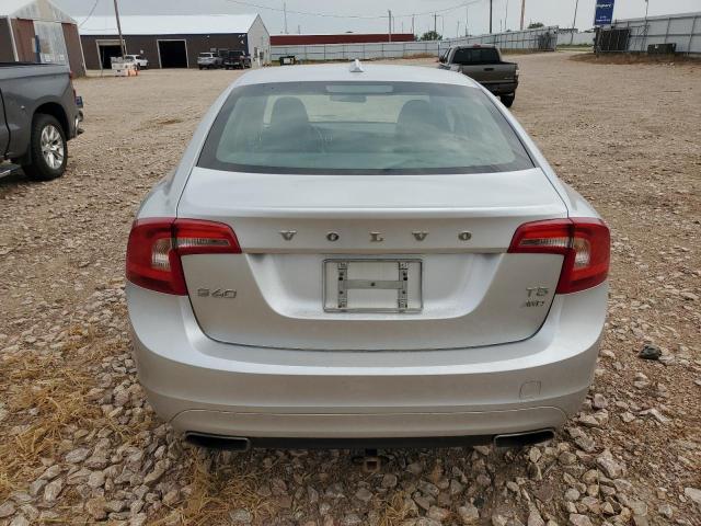 2015 VOLVO S60 PREMIE YV1612TB4F2318372