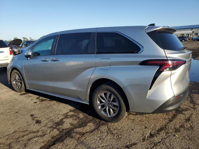 2022 TOYOTA SIENNA LE 5TDKSKFCXNS062431