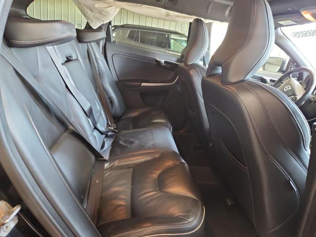 2015 VOLVO XC60 T6 R- YV4902RS2F2670456