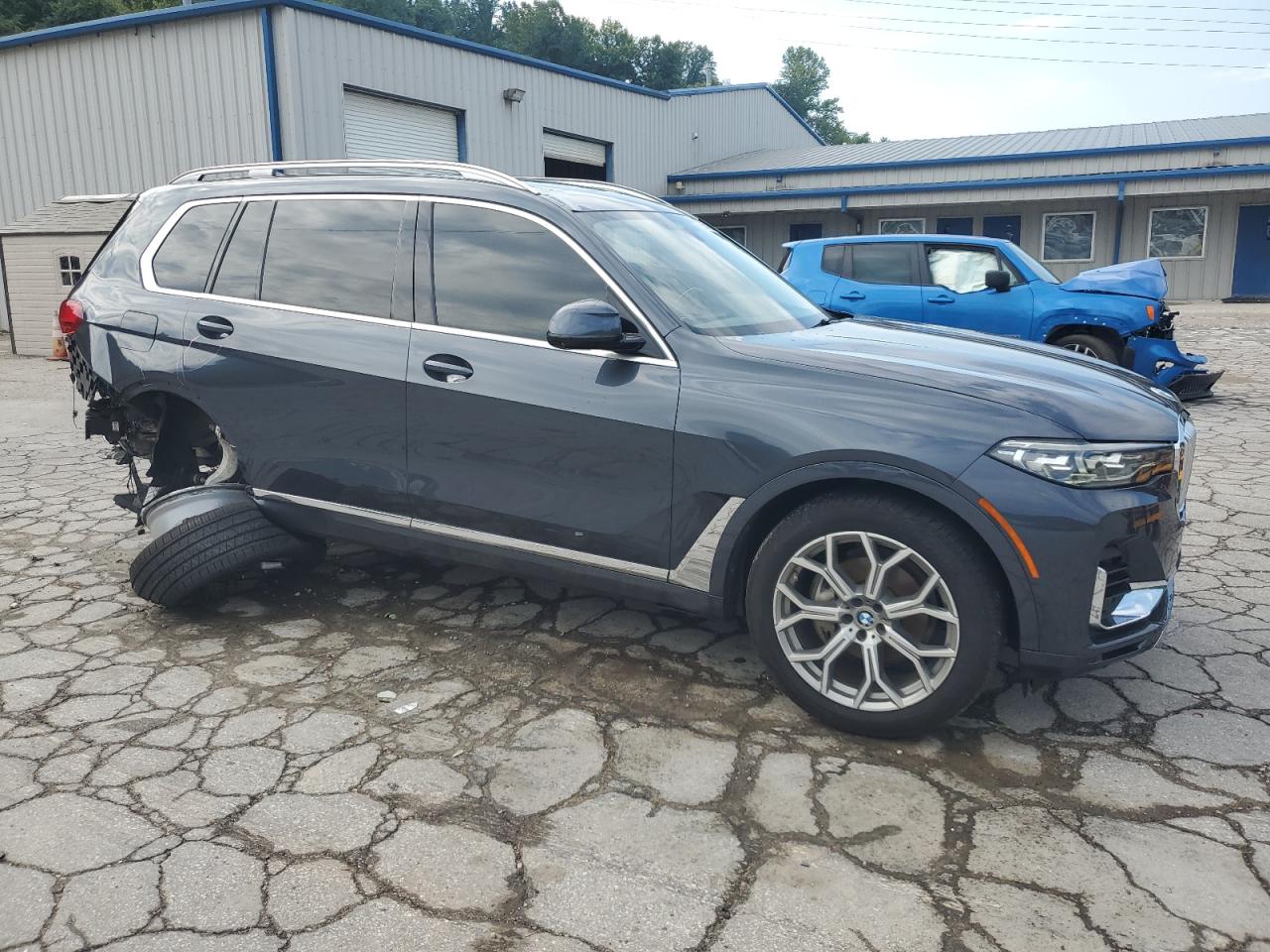 BMW X7 XDRIVE40I