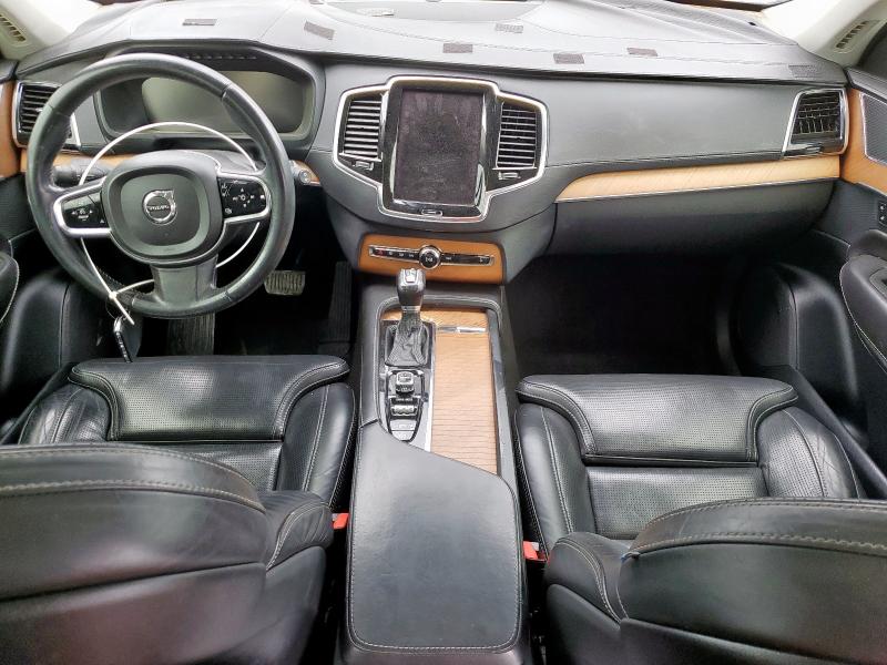 2016 VOLVO XC90 T6 YV4A22PLXG1022177
