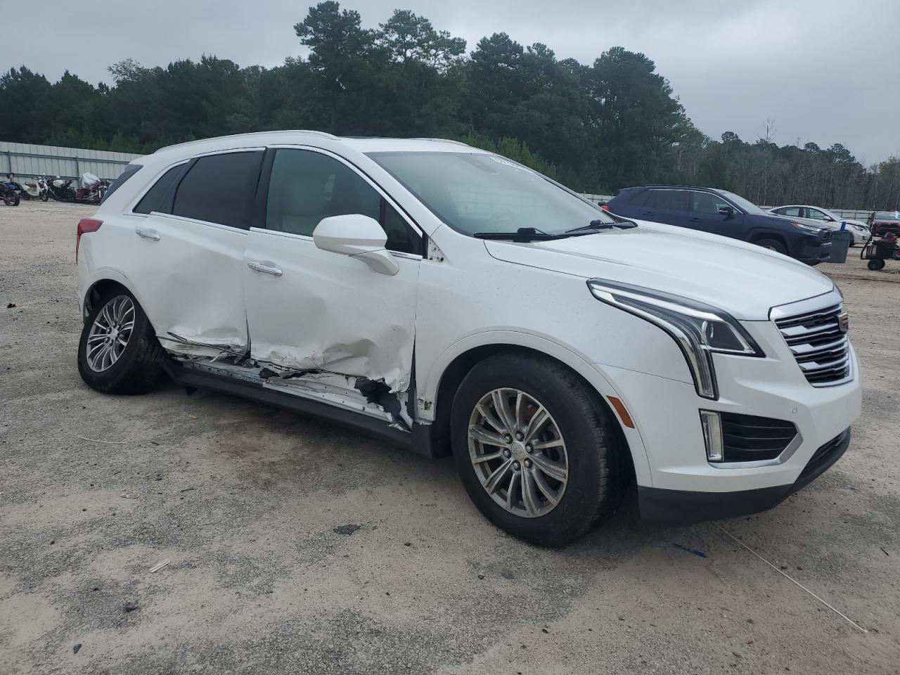 CADILLAC XT5 LUXURY