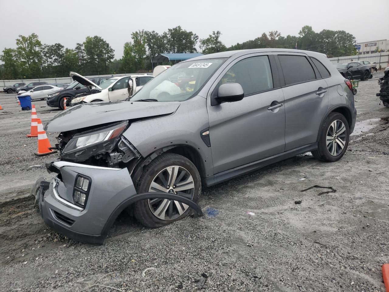 MITSUBISHI OUTLANDER ES