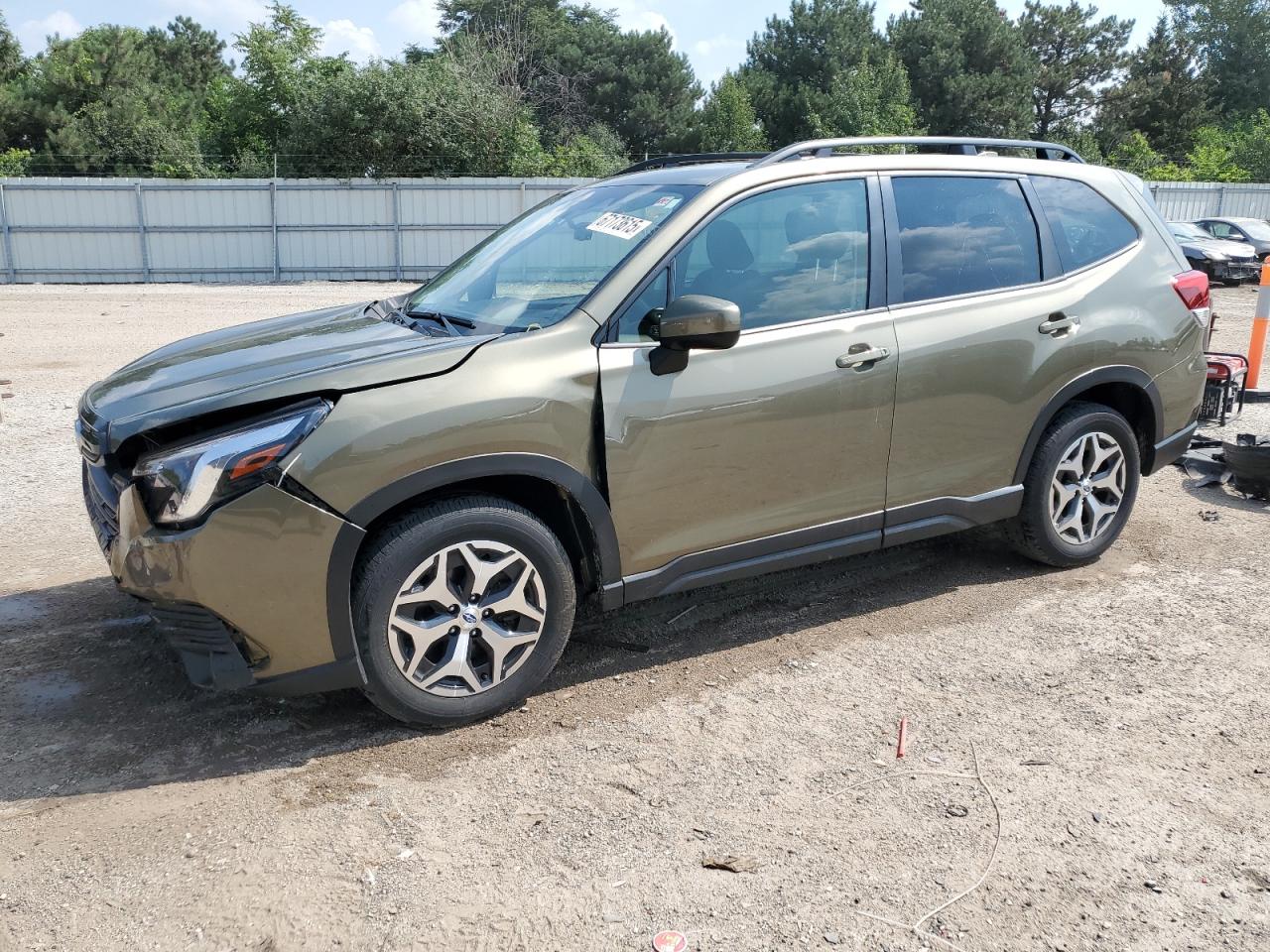 SUBARU FORESTER PREMIUM
