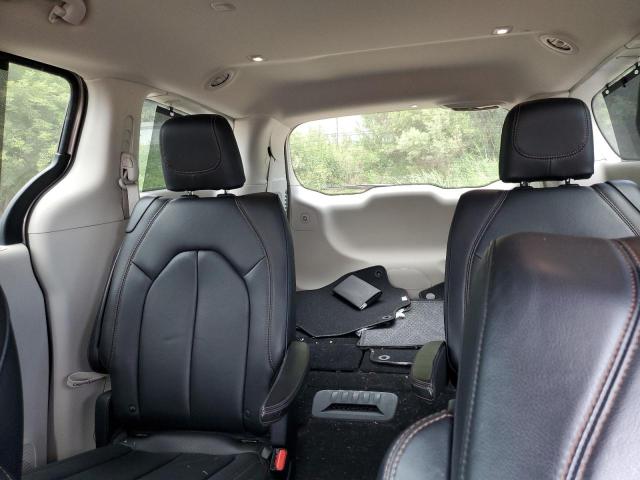 2018 CHRYSLER PACIFICA T 2C4RC1BG5JR258827