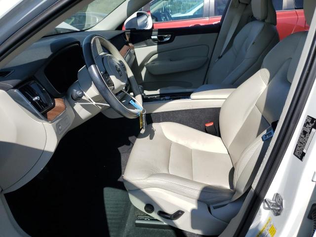2019 VOLVO XC60 T5 LYV102RK5KB209440