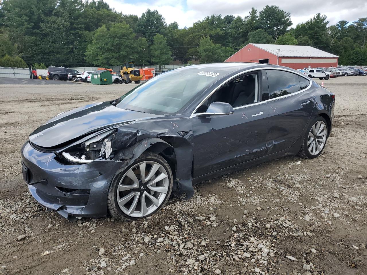 TESLA MODEL 3