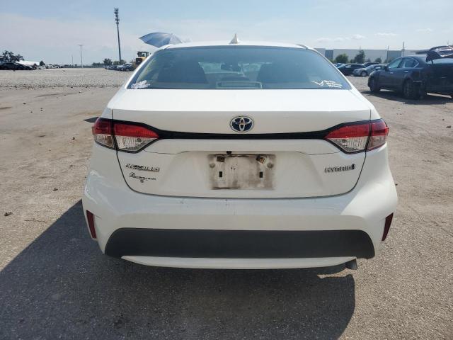 2020 TOYOTA COROLLA LE JTDEBRBE1LJ024769