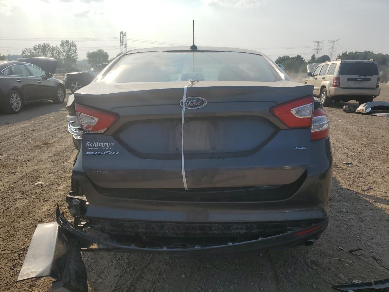 FORD FUSION SE