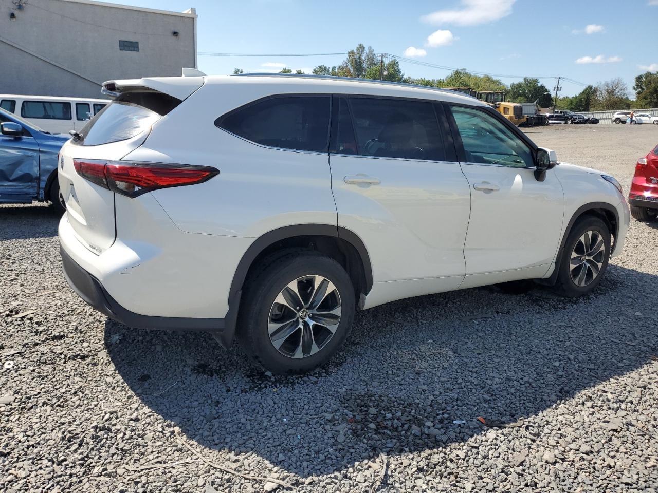 TOYOTA HIGHLANDER XLE