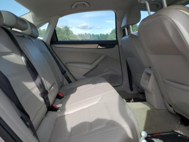 2015 VOLKSWAGEN PASSAT S 1VWAT7A3XFC035436