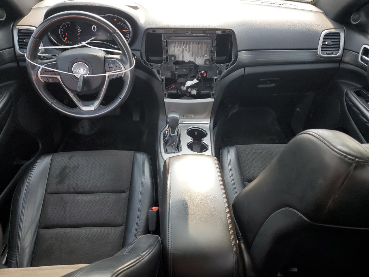 Lot #3317733091 2019 JEEP GRAND CHEROKEE LAREDO