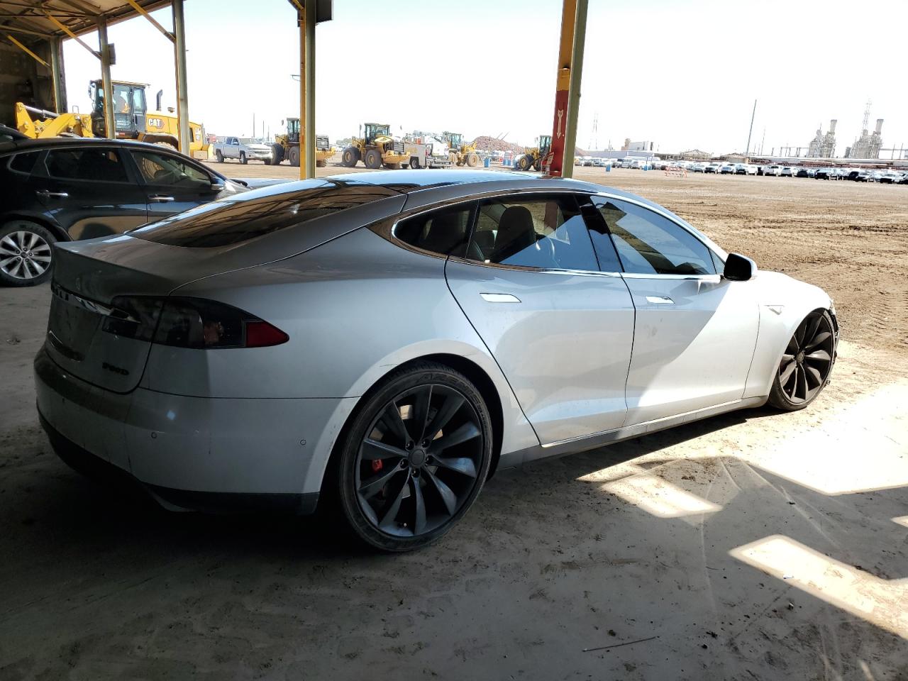 TESLA MODEL S