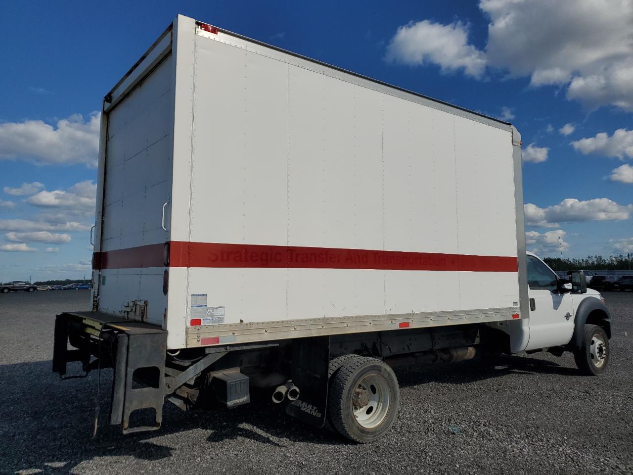 FORD F-550 SUPER DUTY