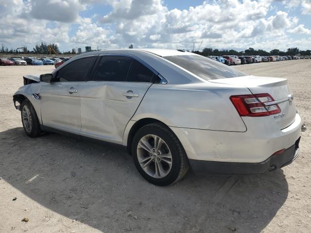 2018 FORD TAURUS SEL 1FAHP2E88JG138439