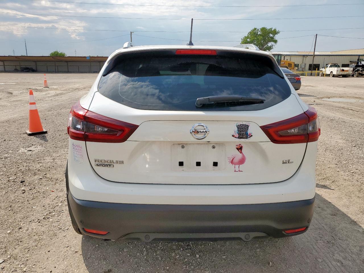 NISSAN ROGUE SPORT S