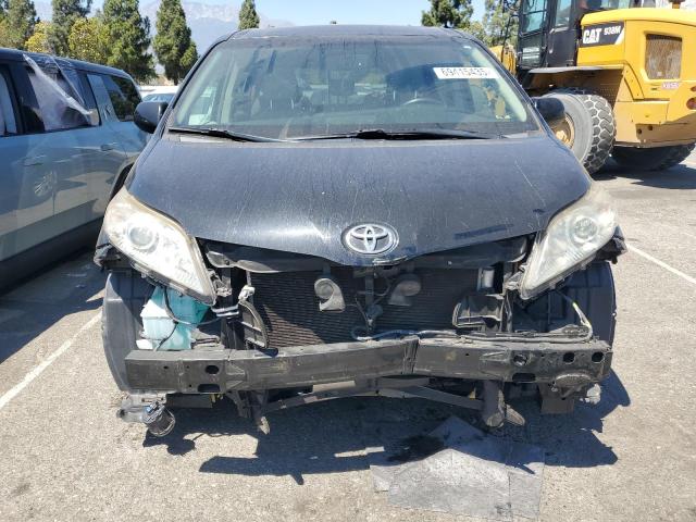 2017 TOYOTA SIENNA XLE 5TDYZ3DC8HS813027