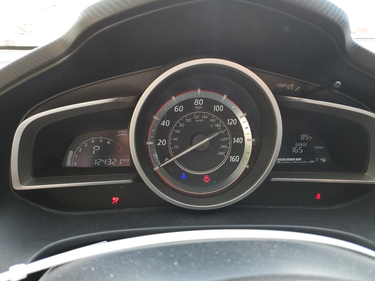 MAZDA 3 GRAND TOURING