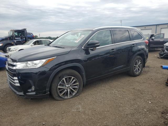 2017 TOYOTA HIGHLANDER - 5TDJZRFH9HS451240
