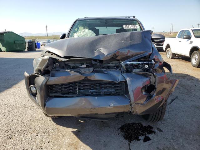 2019 TOYOTA 4RUNNER SR JTEBU5JR2K5701003