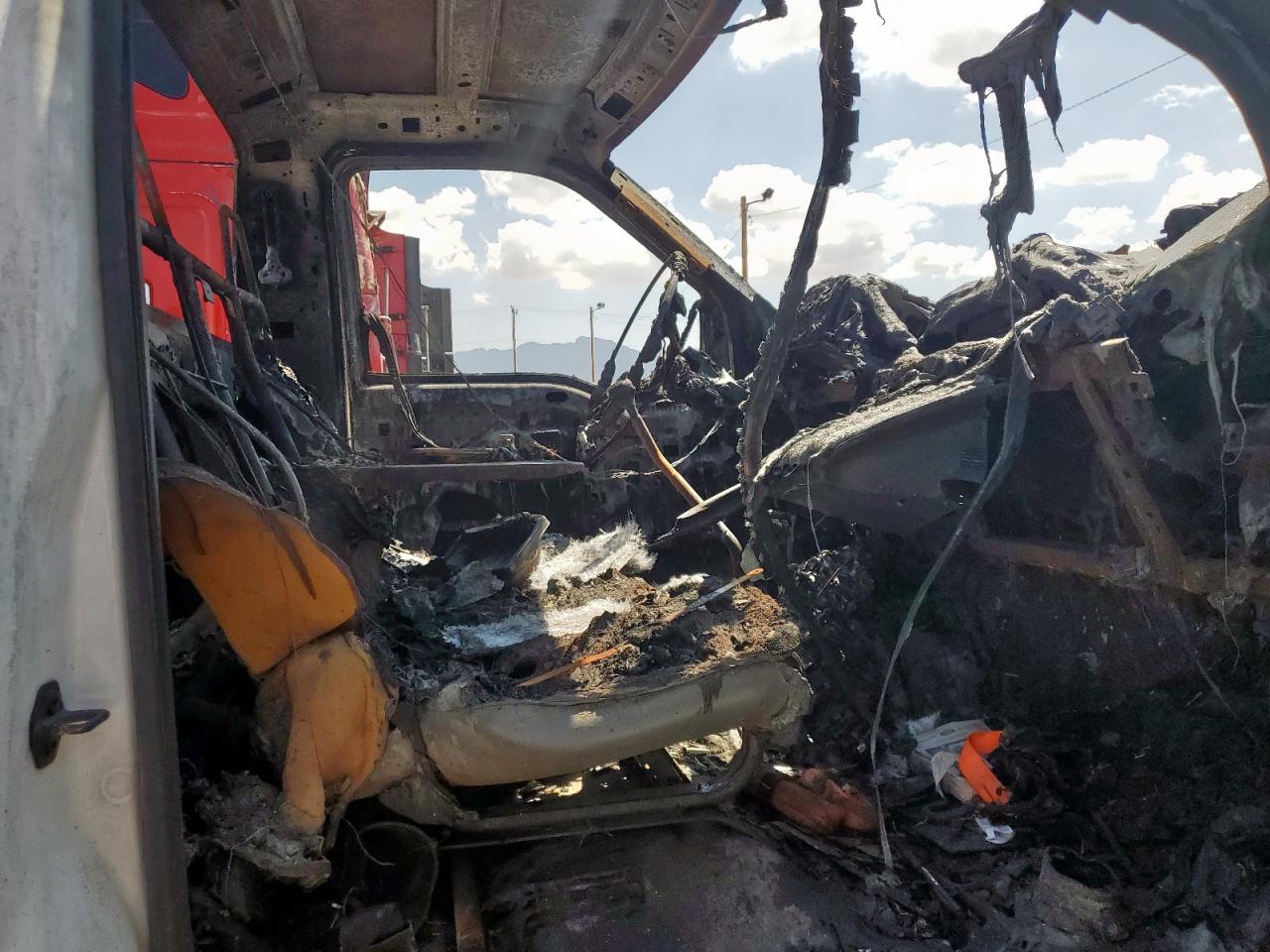 FORD F-750 SUPER DUTY