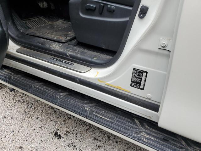 2016 INFINITI QX80 JN8AZ2NC2G9401035