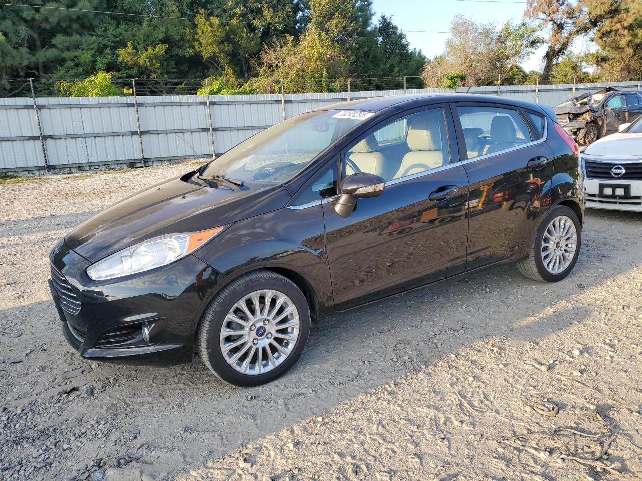 FORD FIESTA TITANIUM