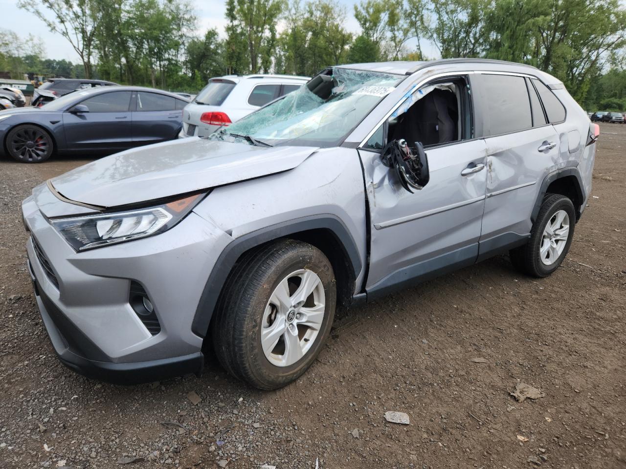 TOYOTA RAV4 XLE