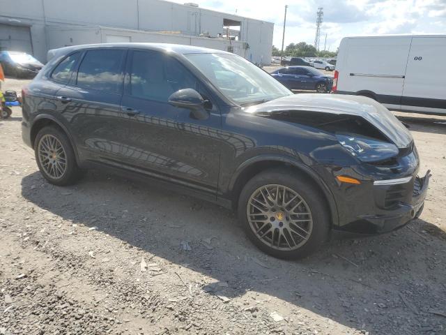 2017 PORSCHE CAYENNE WP1AA2A23HKA87890
