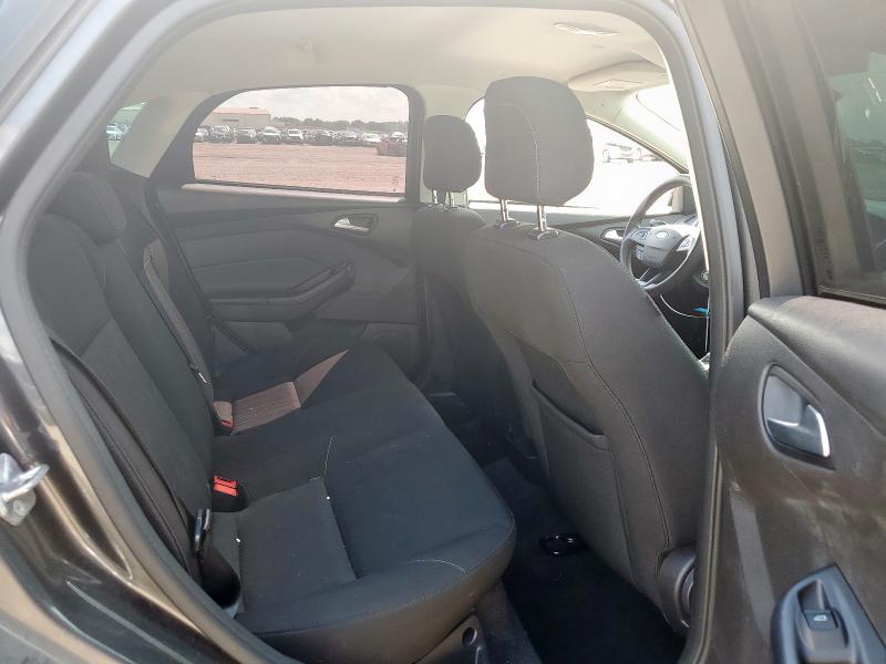 2018 FORD FOCUS SE 1FADP3F28JL269506