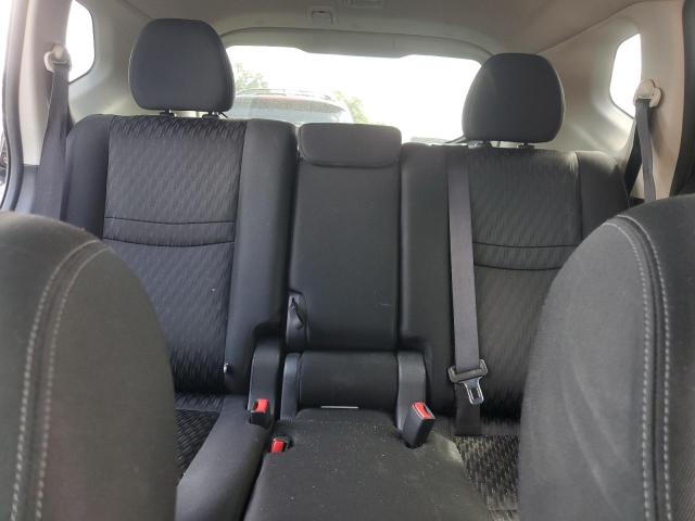 2018 NISSAN ROGUE S KNMAT2MV2JP606843