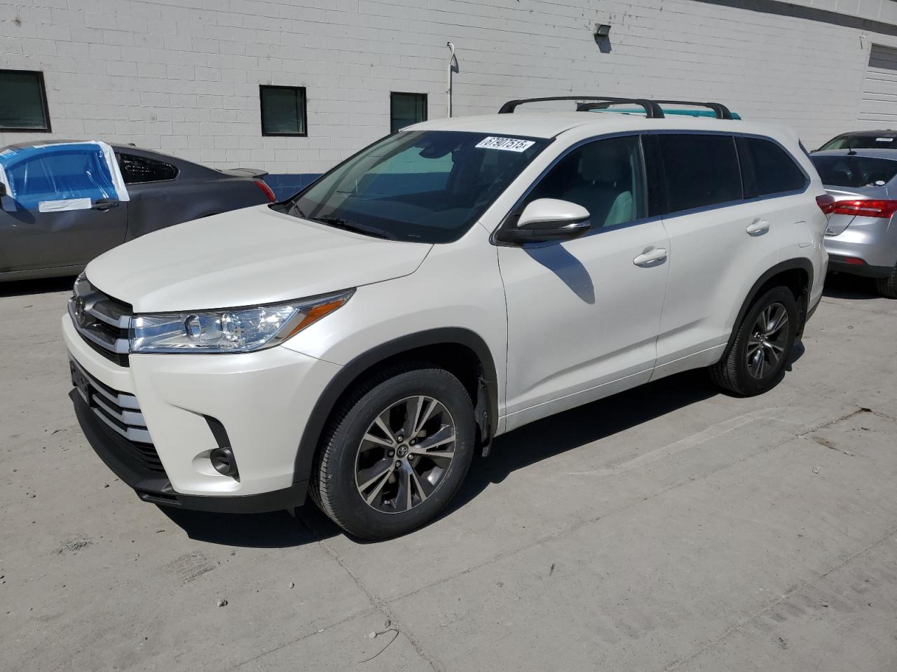 TOYOTA HIGHLANDER LE