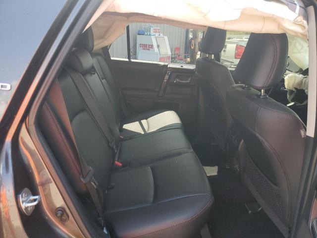2021 TOYOTA 4RUNNER SR - JTERU5JR2M5878684