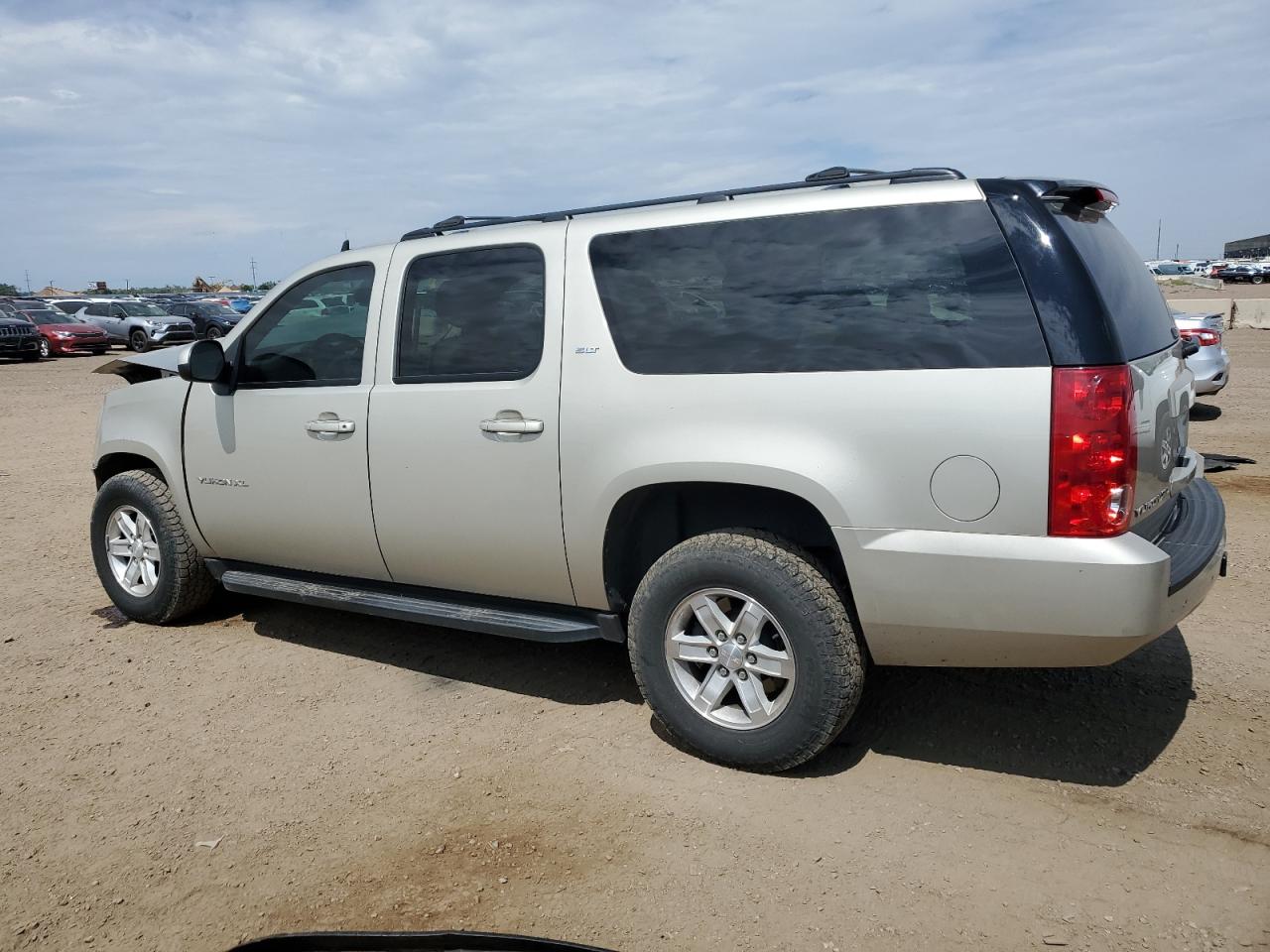 GMC YUKON K1500 SLT